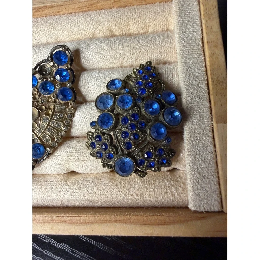 Vintage Art Deco Dress Clip Brooch Set Blue Rhinestone Filigree LN Signed 4pc